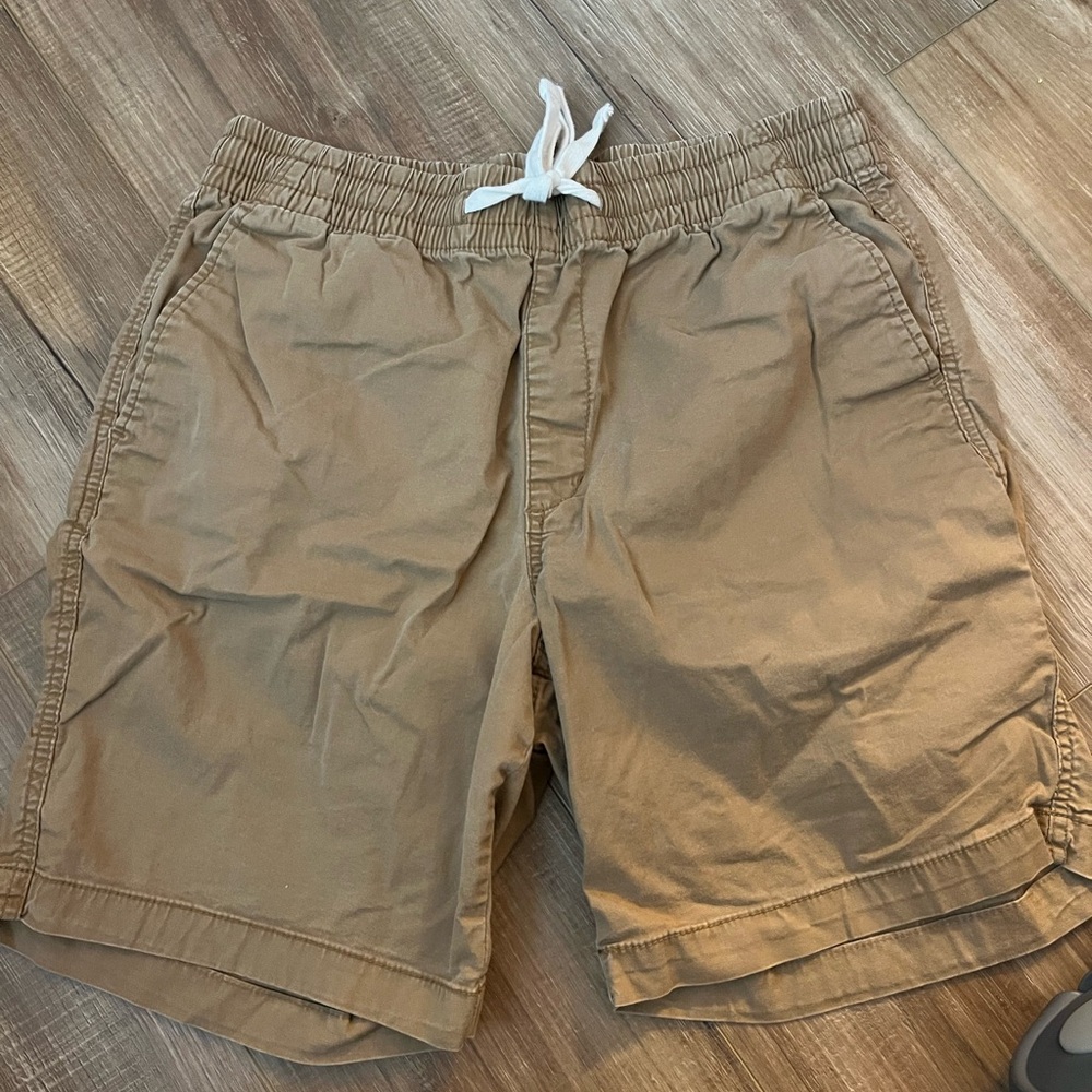 Old Navy Men's Tan Athletic Shorts